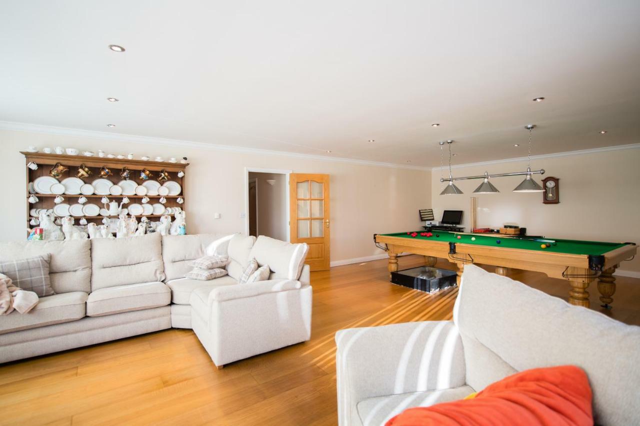 Y Grange Bed & Breakfast Llanfihangel-y-Creuddyn Ngoại thất bức ảnh